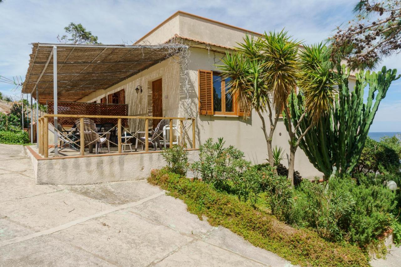 La Pineta Al Mare Apartment Erice Luaran gambar