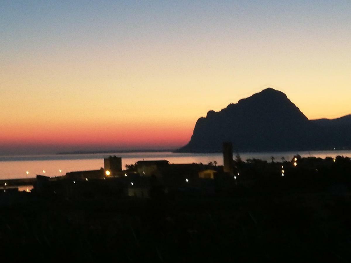 La Pineta Al Mare Apartment Erice Luaran gambar
